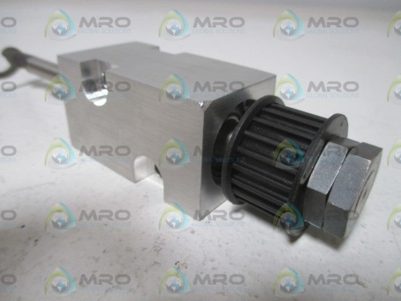 BURFORD 210623 HOOK TWISTER ASSY.  NSNP
