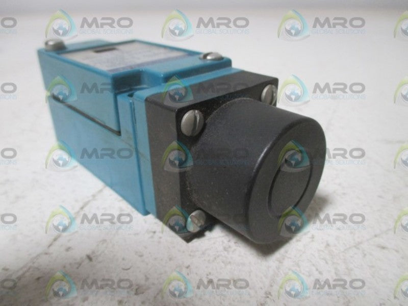 MICRO SWITCH FYTD13C4 NSNP
