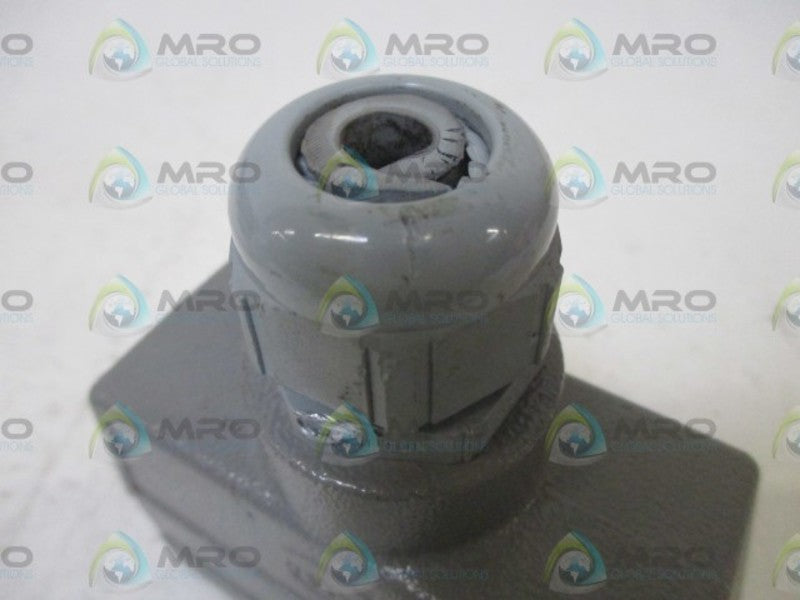 AMPHENOL C146 10B 024 102 1  UNMP