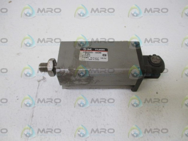 SMC CDQ2D25-40DM-F7PL UNMP