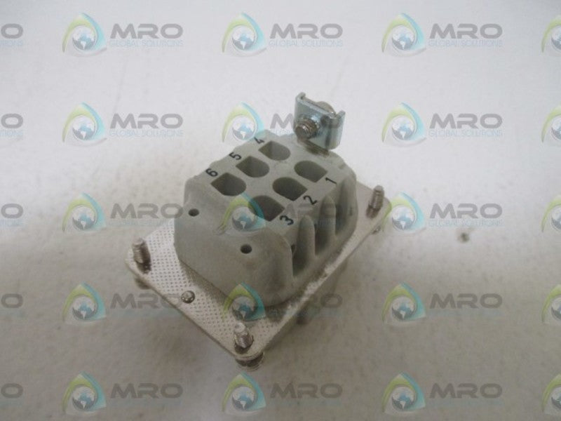 LOT OF 10 CONNECTOR 16/380 NSNP