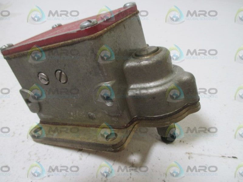 NATIONAL ACME CO. D200X-NP-B-R274 NEUTRAL POSITION SWITCH  UNMP