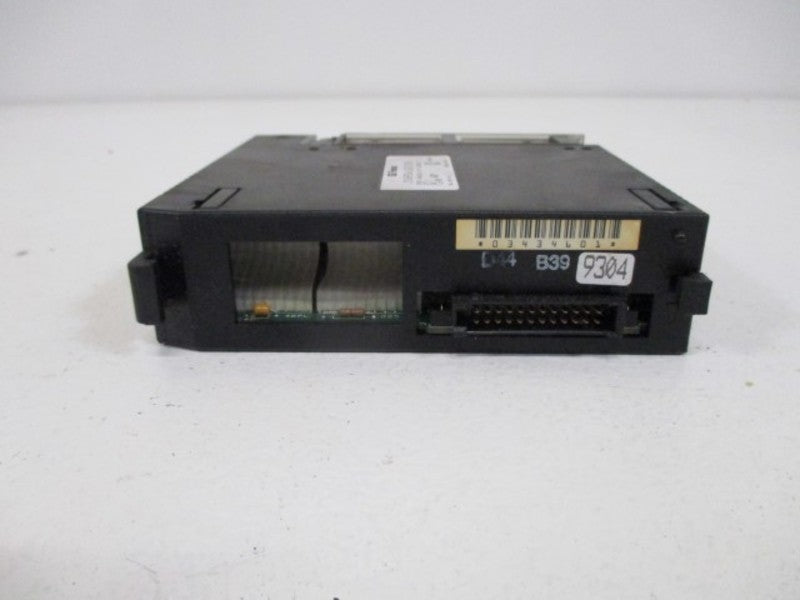 GE FANUC IC693ALG221B INPUT MODULE  UNMP