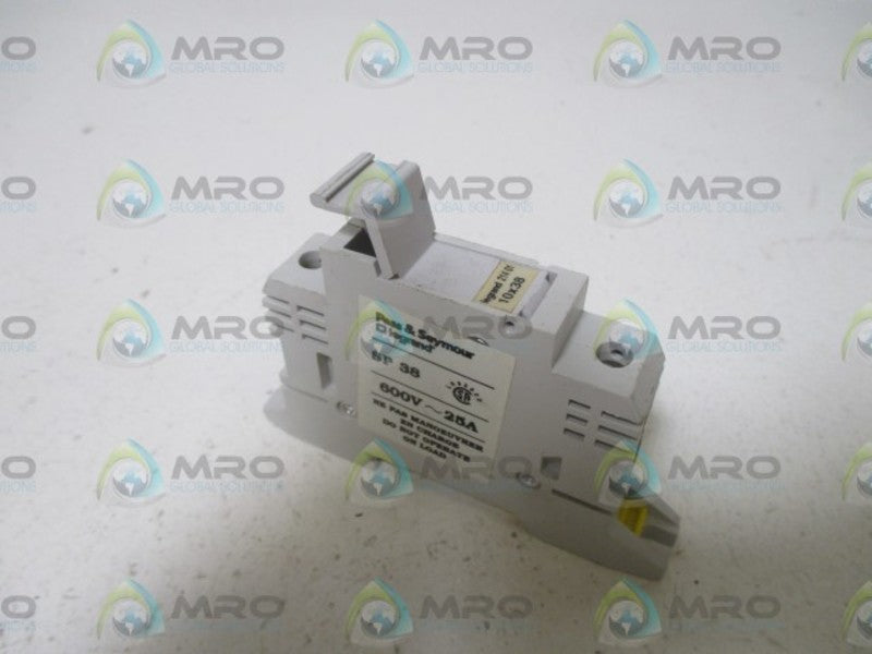 LOT OF 12 LEGRAND 21401 FUSE HOLDERUNMP