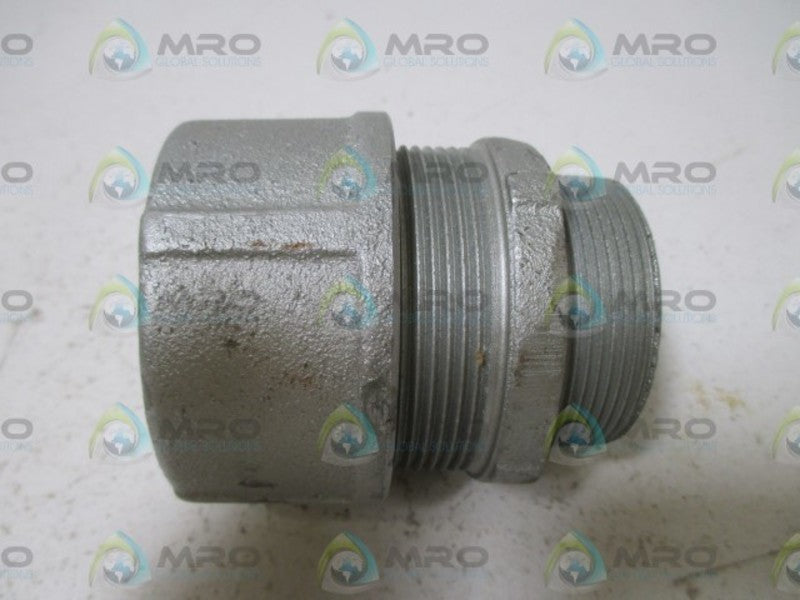 CROUSE-HINDS CGB6913 STRAIGHT BODY MALE THREAD  NSMP