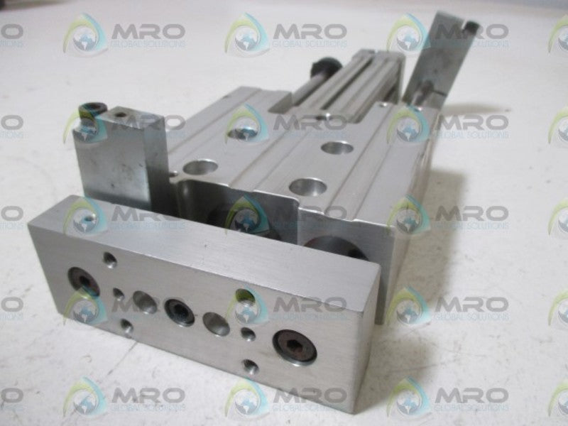 PHD SLB83X100-G0-L9-M PNEUMATIC CYLINDER  UNMP