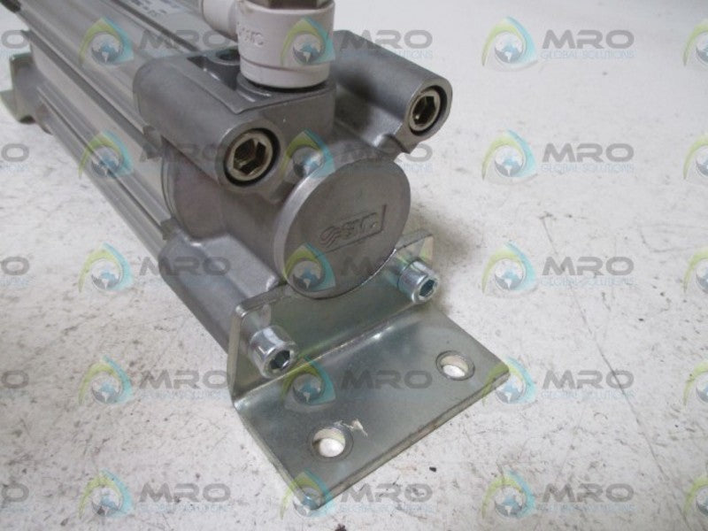 SMC CP96SDB63-100 PNEUMATIC CYLINDER  UNMP