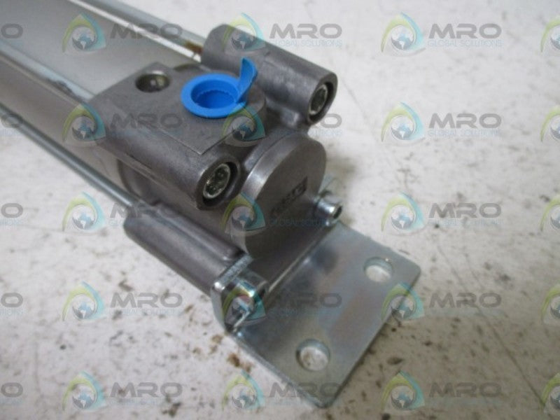 SMC S96SDL40-700 PNEUMATIC CYLINDER  NSNP