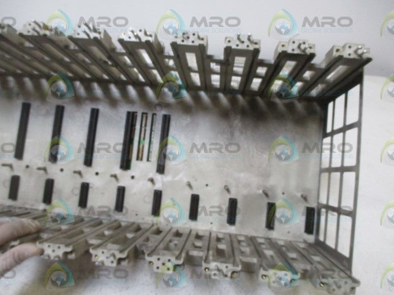 MODICON AS-H827-209 SLOT RACK  UNMP