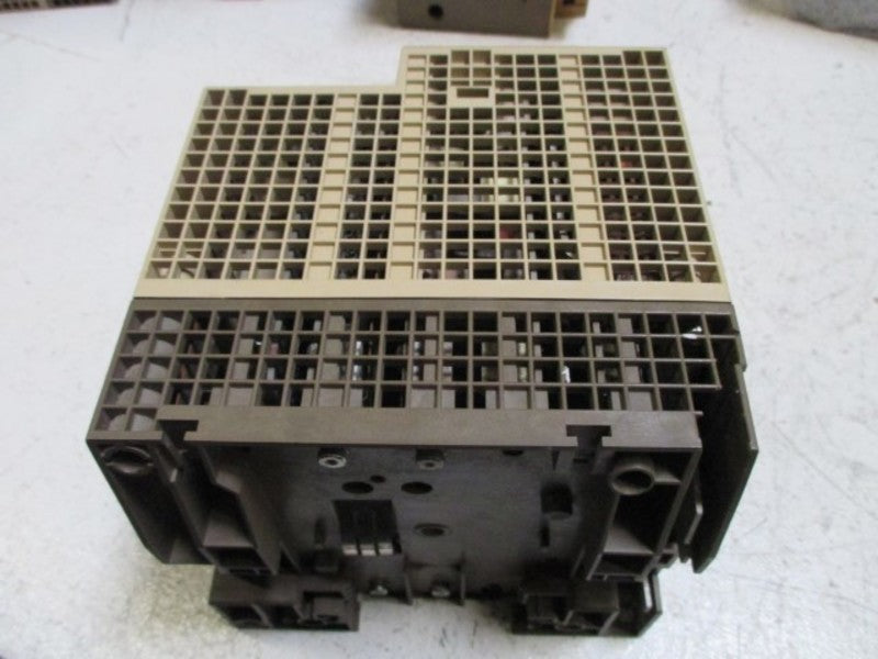 SIEMENS 6ES5-095-8MA01 CONTROLLER UNMP