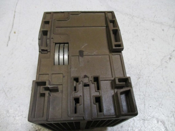 SIEMENS 6ES5-100-8MA02 MODULE UNMP