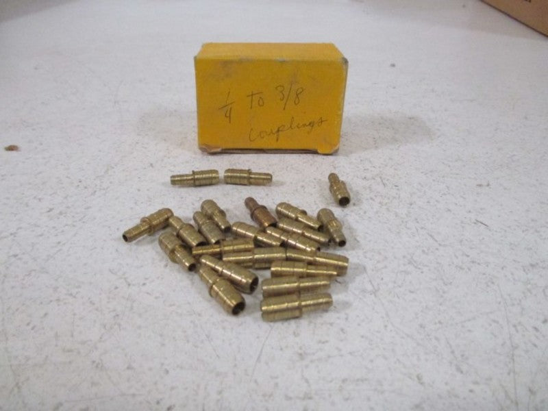 LOT OF 22 PARKER B265 COUPLINGS NSMP
