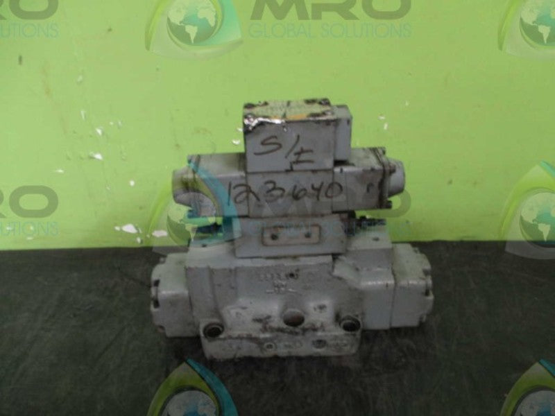 RACINE FD4 ASHA 806M 60 DIRECTIONAL CONTROL VALVE  UNMP