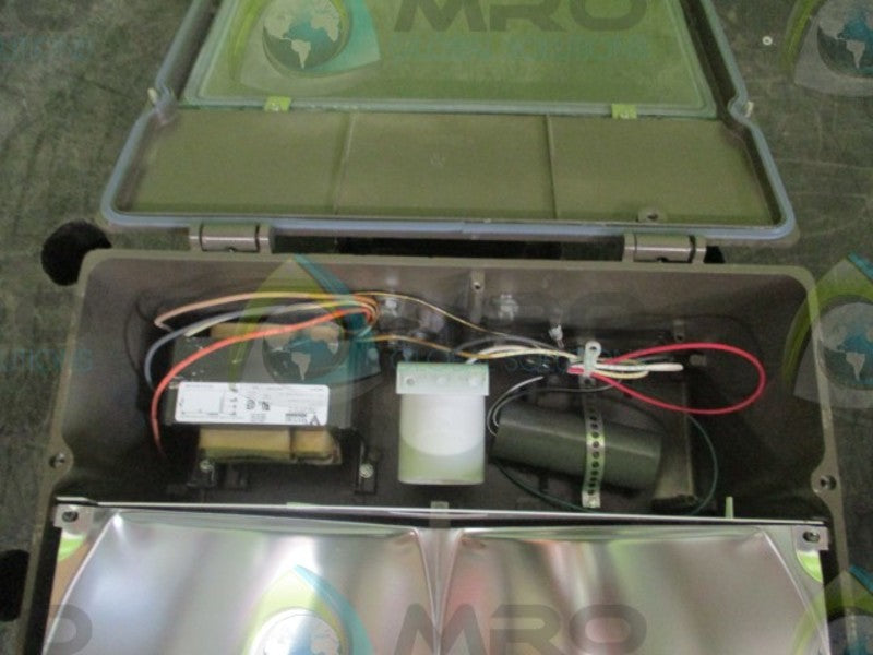 APPLETON GAM771HTTL FLOODLIGHT YOKE MOUNT  NSMP