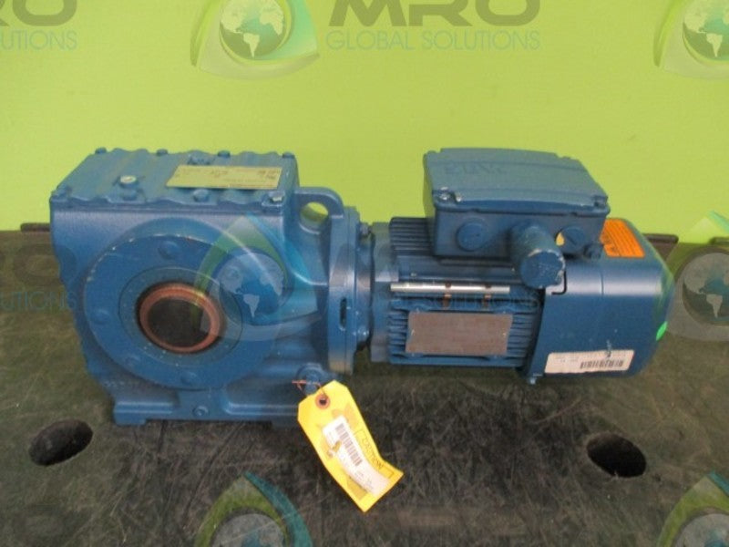 SEW EURODRIVE SA67DRS71M4BE1HF .75 HP 1690/26 RPM  NSNP