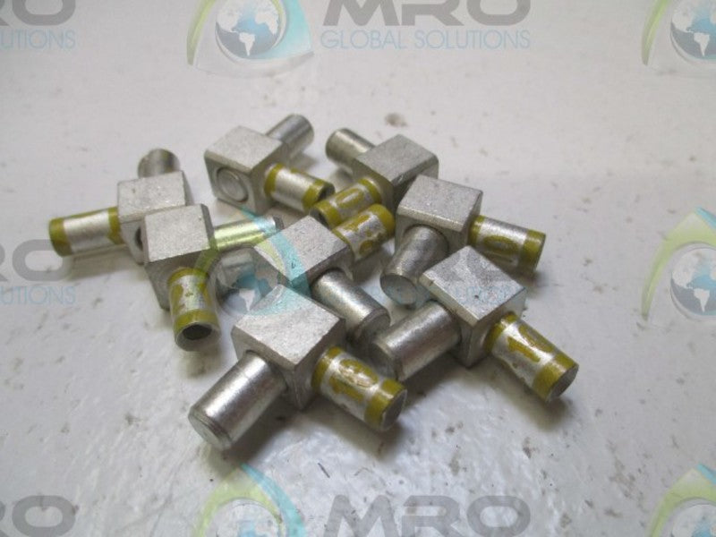 LOT OF 8 THOMAS & BETTS MD1210M-1 UNINSULATED MALE DISCONNECT NSMP