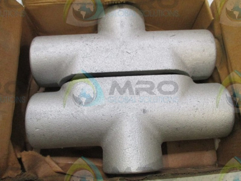 CROUSE-HINDS CONDULET TB57 CONDUIT OUTLET BODY 1-1/2" (PKG OF 2)  NSMP