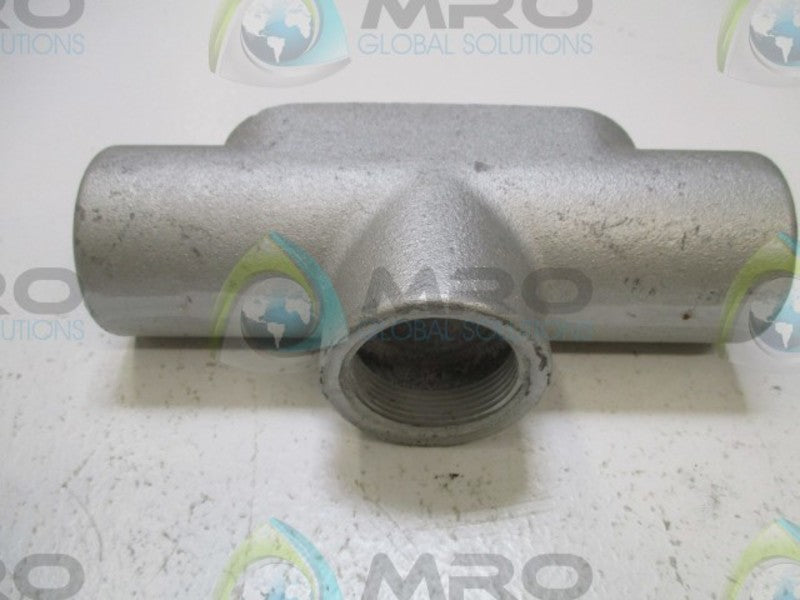 CROUSE-HINDS CONDULET TB57 CONDUIT OUTLET BODY 1-1/2" (PKG OF 2)  NSMP