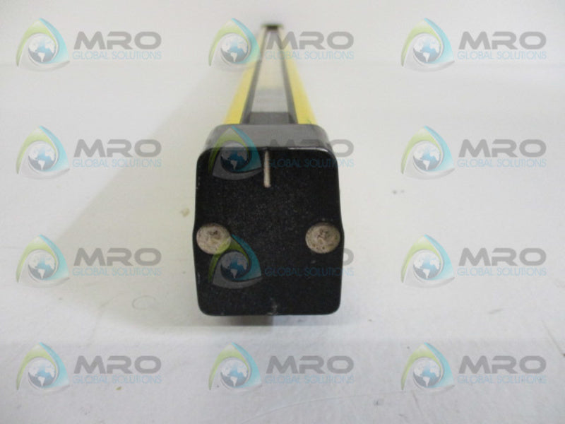TAPESWITCH B/S/2/15/CB LIGHT CURTAIN EMITTER  NSNP