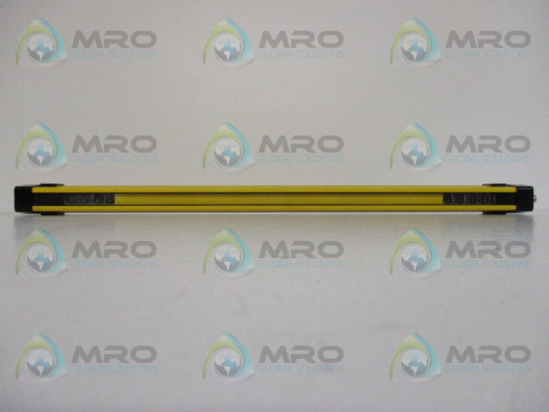 TAPESWITCH B/S/2/15/CB LIGHT CURTAIN EMITTER  NSNP