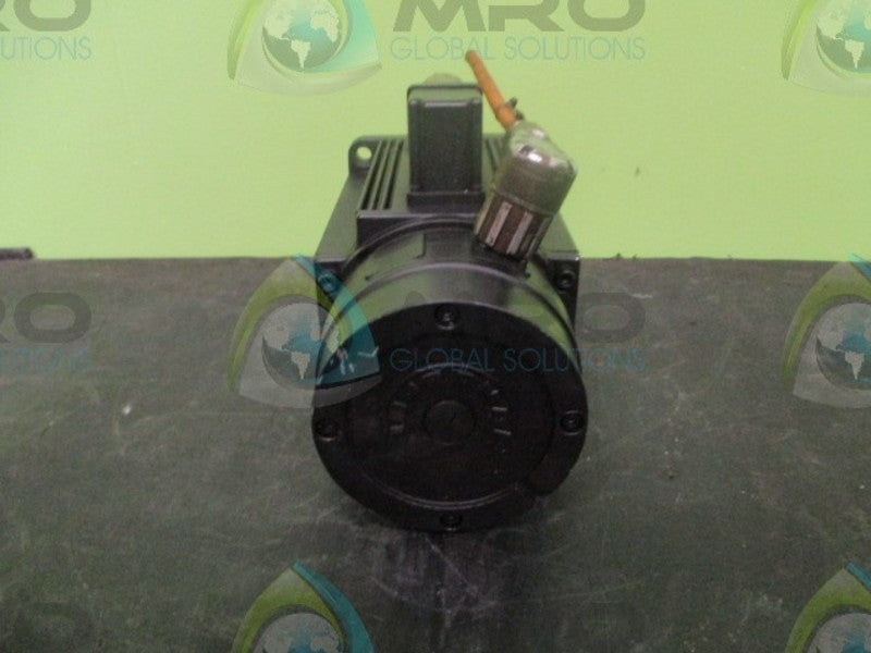 INDRAMAT MAC090A-0-RD-2-C/110-A-1/S001 SERVO MOTOR  UNMP