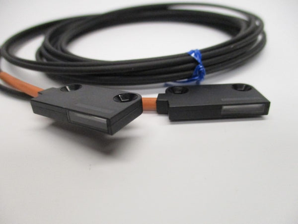 OMRON E32-T16PR 2M NSMP