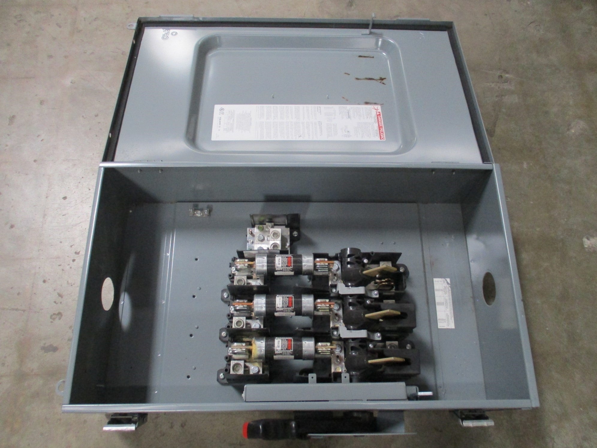 SQUARE D CH364AWK SER. F06 240VAC 200A UNMP