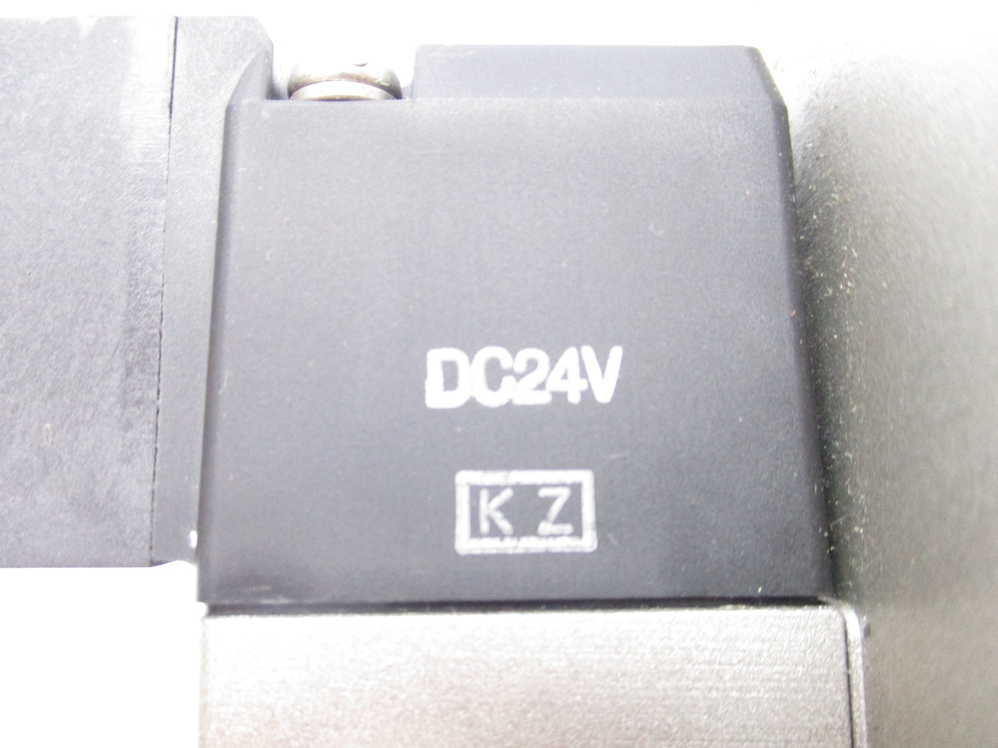 SMC VG342R-5D-04F-Q 24VDC UNMP