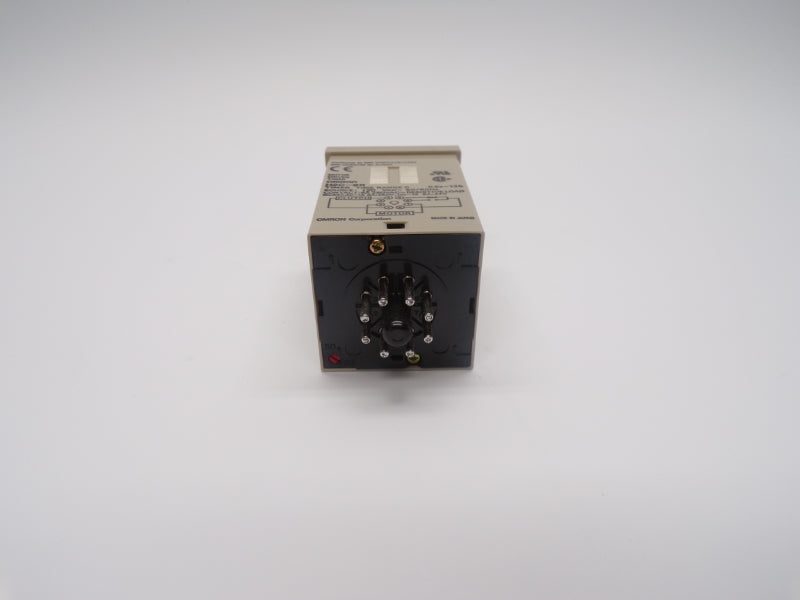 OMRON H2C-8R 120VAC 6A 12S-12H NSMP