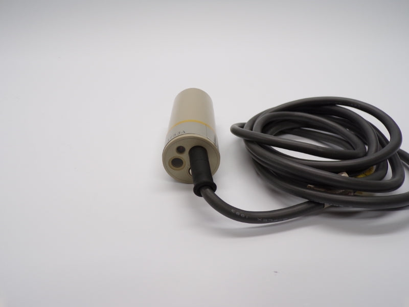 OMRON E2K-C25MY1 90-250VAC UNMP