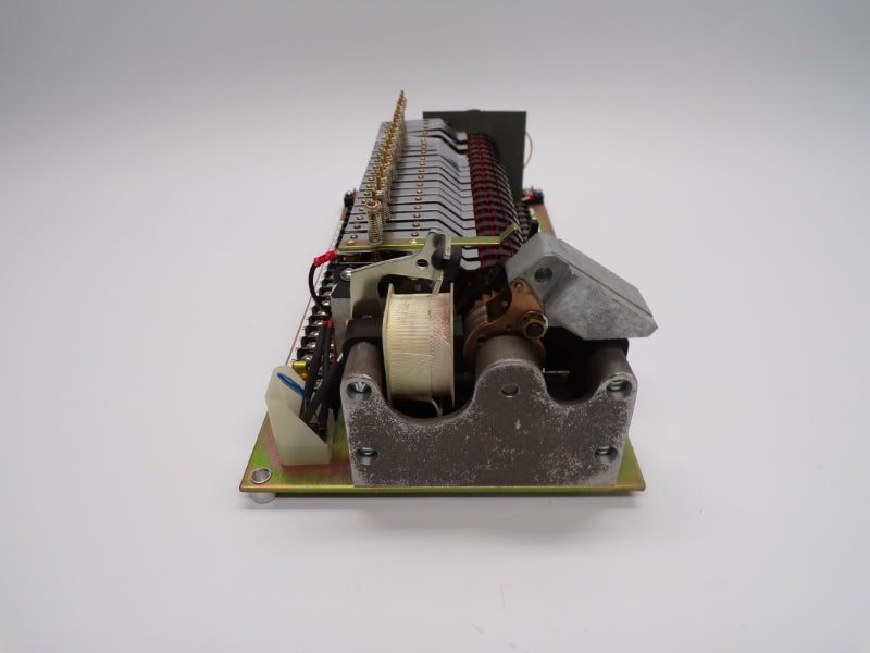 EAGLE SIGNAL MT1916A625 240VAC 10A NSNP