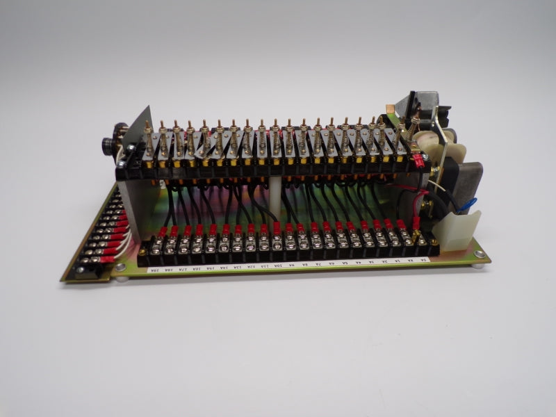EAGLE SIGNAL MT1916A625 240VAC 10A NSNP