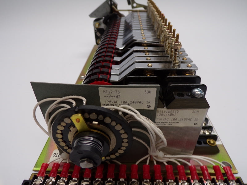 EAGLE SIGNAL MT1916A625 240VAC 10A NSNP
