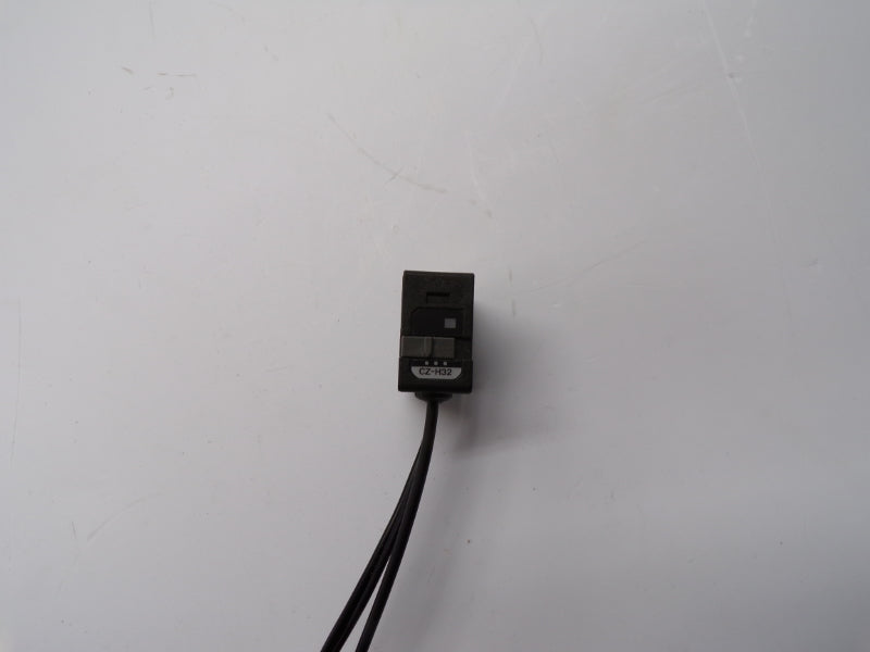 KEYENCE CZ-H32 (AS IS) NSNP
