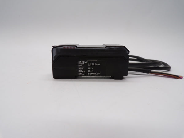 KEYENCE CZ-V21AP 24VDC UNMP