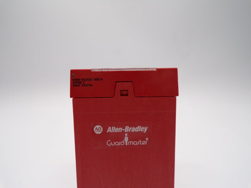 ALLEN BRADLEY 440N-S32021 SER. A 230VAC NSNP