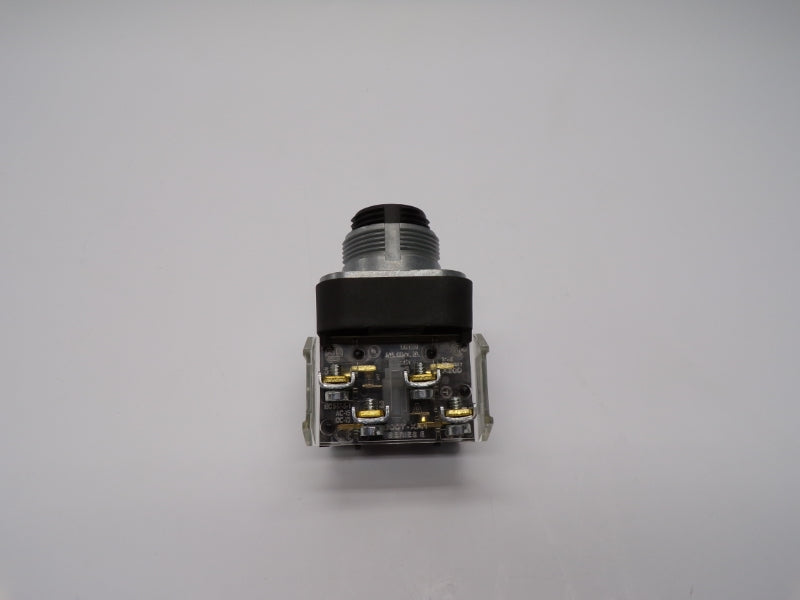 ALLEN BRADLEY 800T-FXA1 SER. T (WH) NSMP
