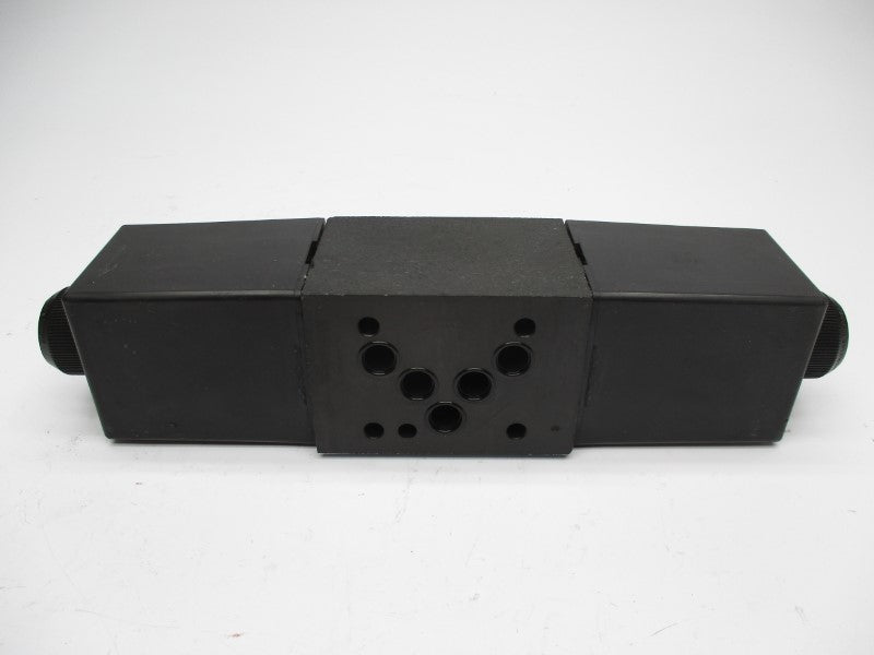 EATON DG4S4-0131C-U-H-60-S495 02-309320 24VDC 1.8A 4500PSI NSNP