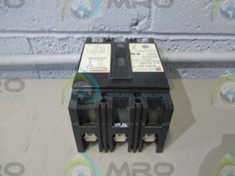 CUTLER HAMMER MCP13300R 30AMP NSNP
