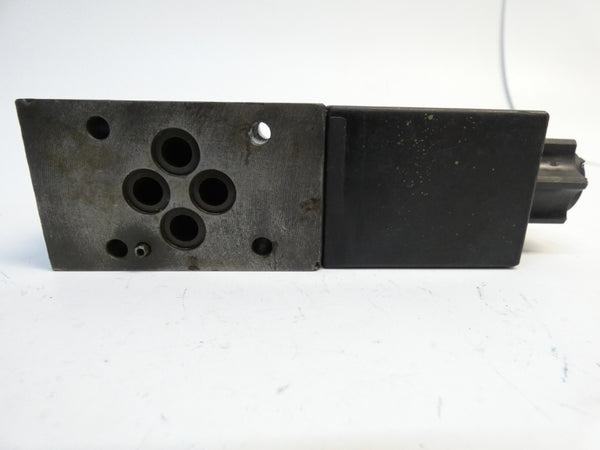 PARKER D1VW11ENJPF70 24VDC 1.00A 3000PSI UNMP