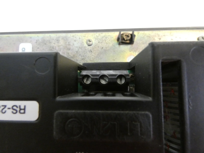 ALLEN BRADLEY 2711-T10C1 SER. C F/W 4.20 REV. C 100-240VAC 0.4-0.25A UNMP