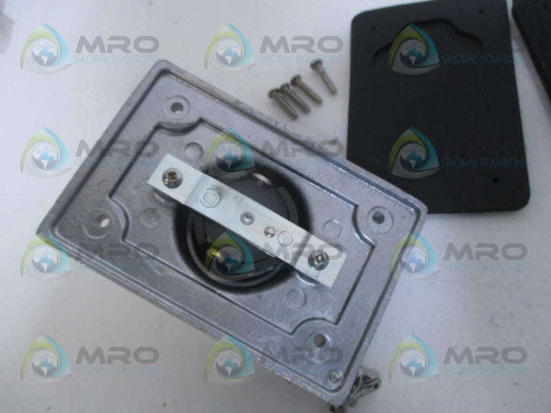 JACKSON POWER & ELECTRIC RL96 RECEPTACLE WITH COVER  NSNP