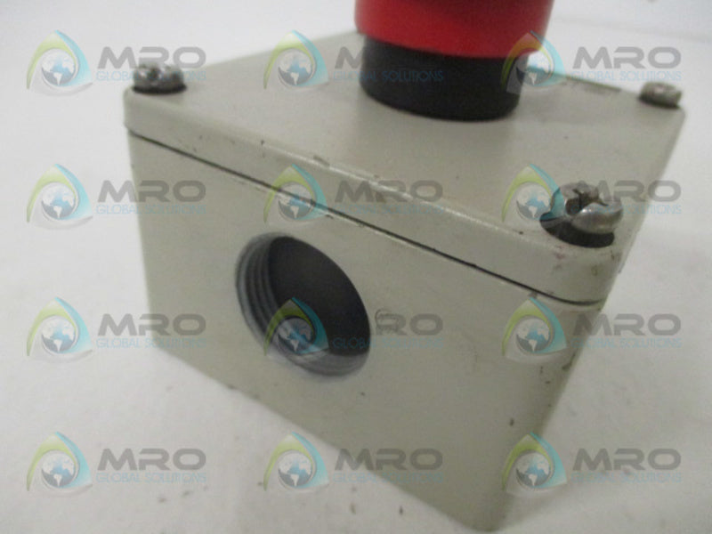TELEMECANIQUE XAP-G19201 CONTROL SATTION ENCLOSURE  UNMP