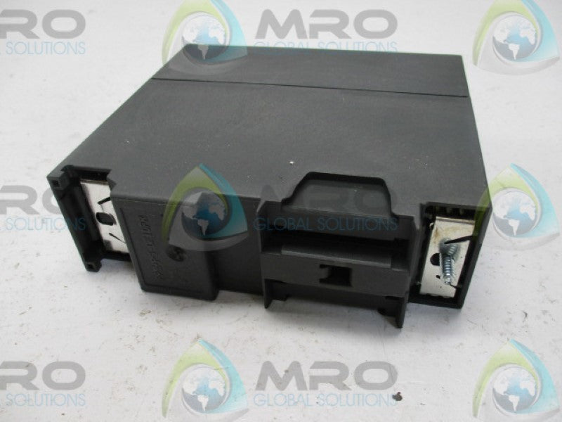SIEMENS 6ES7321-1BL00-0AA0 DIGITAL INPUT MODULE  (AS PICTURED)  NSNP