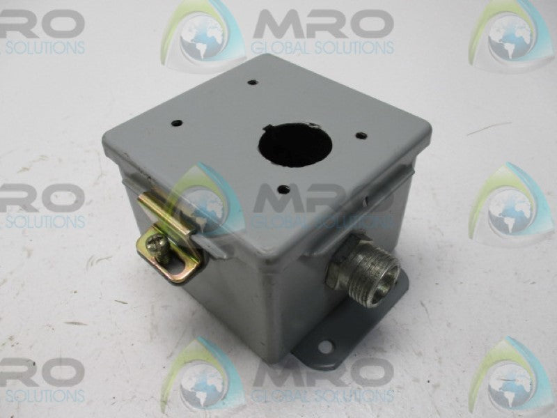 HOFFMAN A-404CH ENCLOSURE  UNMP