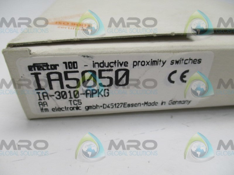 IFM EFECTOR IA5050 INDUCTIVE SENSOR 10-55VDC  NSMP