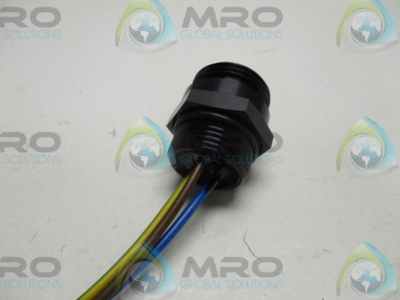 TURCK FS30/13,5-02 RECEPTACLE 3P  NSNP