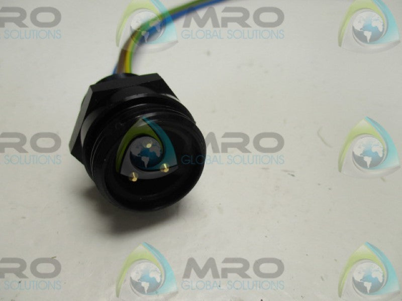 TURCK FS30/13,5-02 RECEPTACLE 3P  NSNP