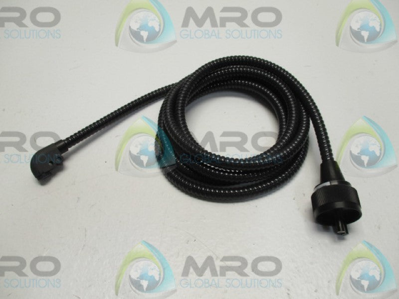 SICK LM16-2000 RIGHT ANGLE PARALLEL LIGHT SPOT SENSOR  NSMP