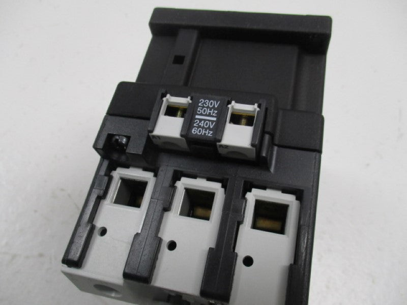 KLOCKNER MOELLER DIL2M-220V/50HZ-240V/60HZ CONTACTOR  NSMP